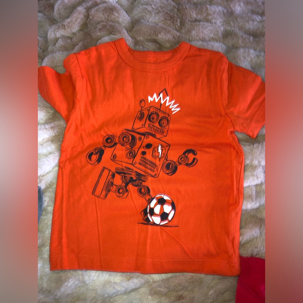 Boys size 2T tops bundle - Picture 7 of 8